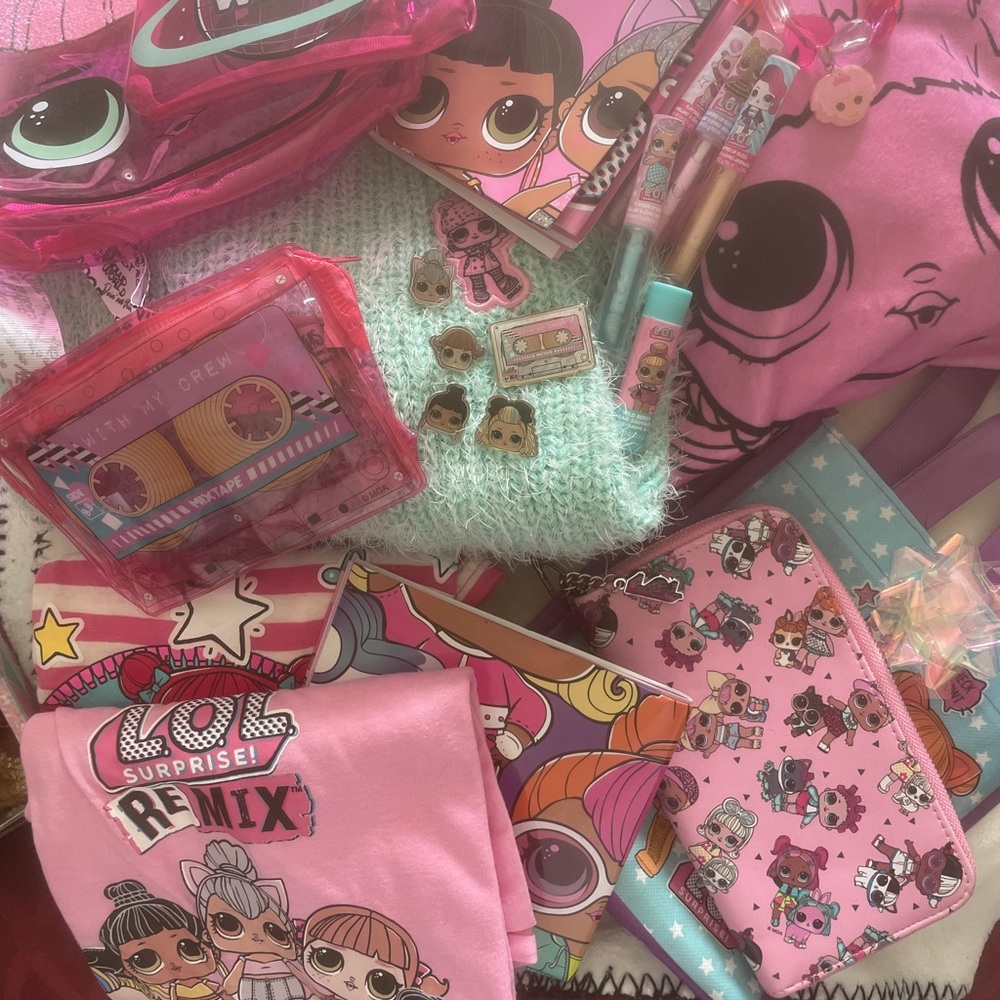LOL DOLL LIMITED SPECIAL EDITION LOT